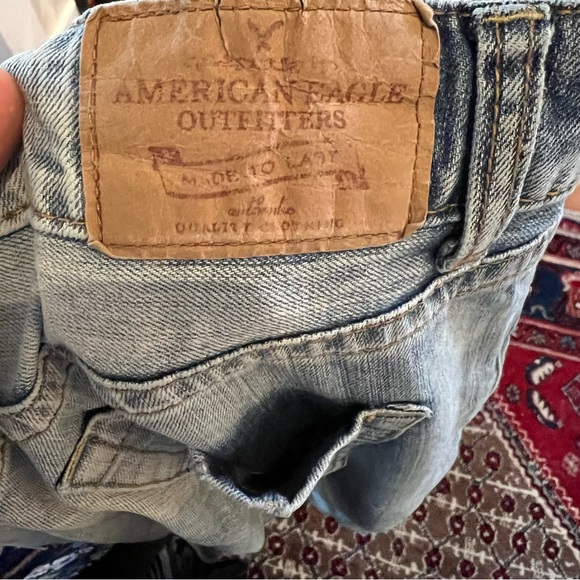 American Eagle Pale Wash Denim Jeans Hipster Jeans Size 12 - Picture 7 of 11